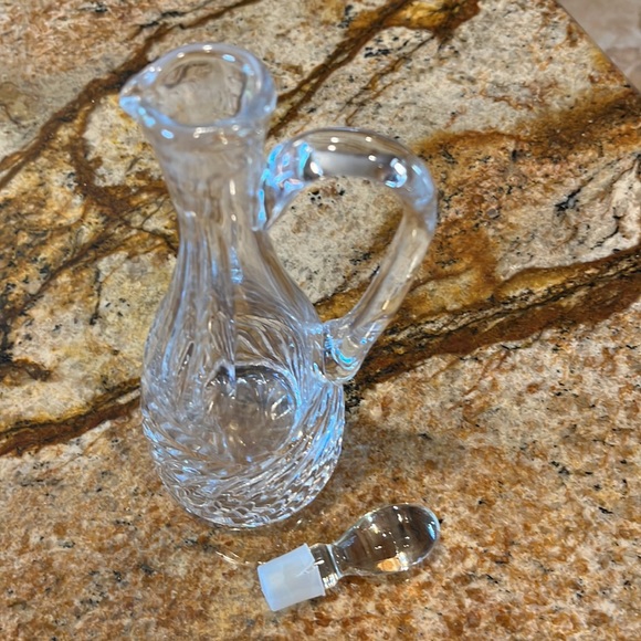 Glass/Crystal Oil Pour - Picture 4 of 6
